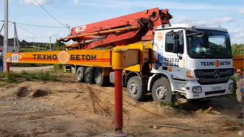 Услуги автобетононасоса